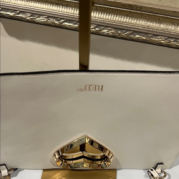 RED Valentino White Leather Heart Crossbody Bag - Picture 9 of 13